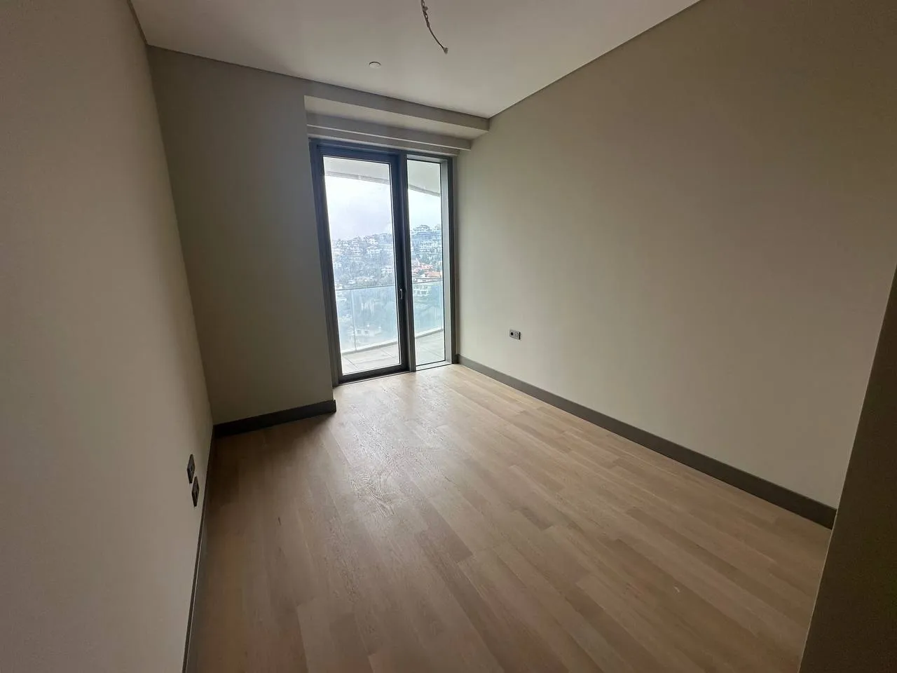 فروش ویژه واحد ۲ خوابه لوکس در بیکوز استانبول