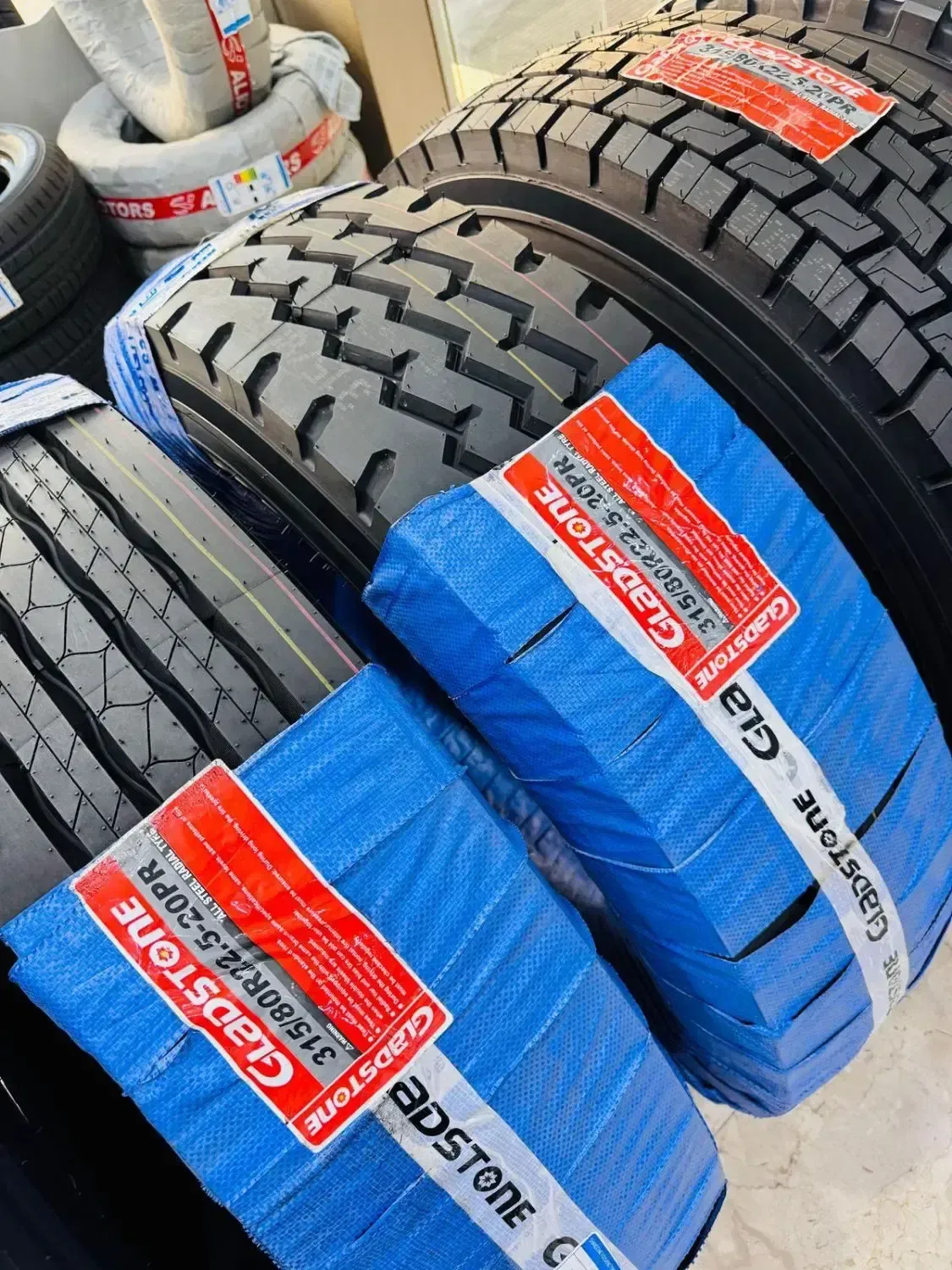 واردات عمده لاستیک سبک و سنگین از دبی